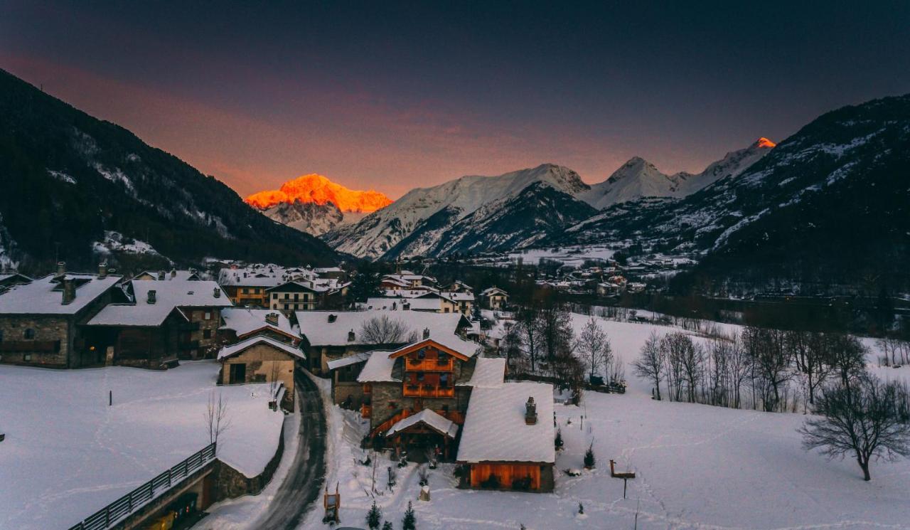 Bed & Breakfast Anisor - Parblanc ラ・サル エクステリア 写真